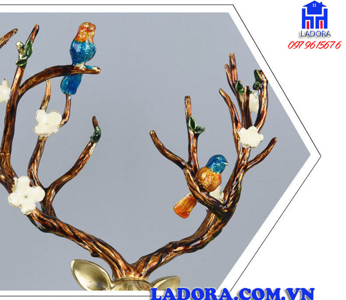 tượng hươu cao cấp trang trí nội thất tại ladora
