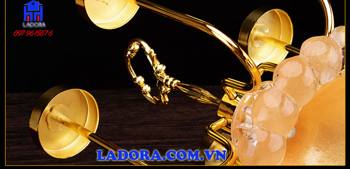 hình ảnh chi tiết khay úp cốc sang trọng tại ladora