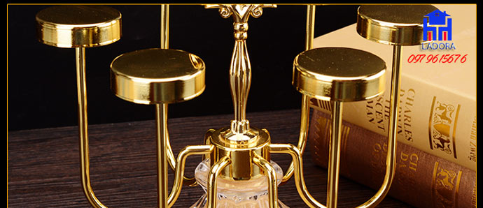 hình ảnh chi tiết khay úp cốc sang trọng tại ladora