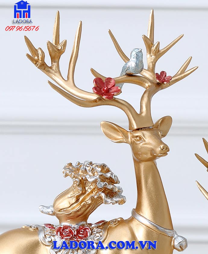 ý nghĩa phong thủy của cây bắp cải trên lưng tượng hươu