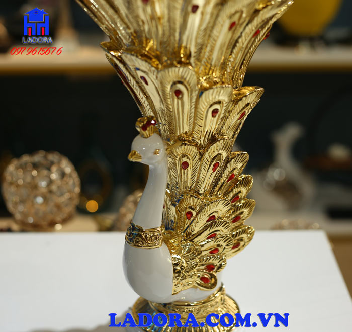 kích thước chất liệu bình hoa con chim công tại ladora