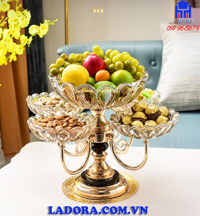 đĩa thủy tinh đựng hoa quả hết sức xinh đẹp và sang trọng tại ladora