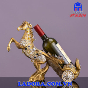 giá đựng rượu vang tuấn mã tại shop ladora