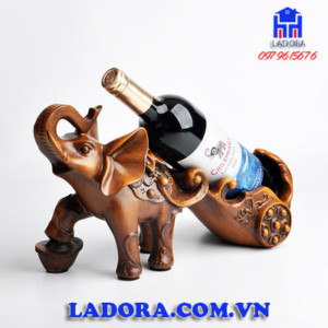 giá để rượu vang làm quà tặng sinh nhật