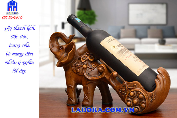 giá để rượu con voi với sự thanh lịch và trang nhã