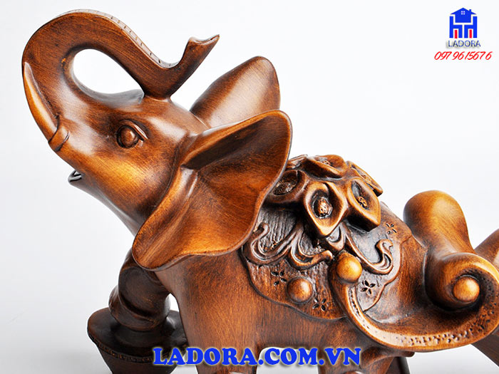 kích thước sản phẩm giá treo ly rượu con voi tại ladora