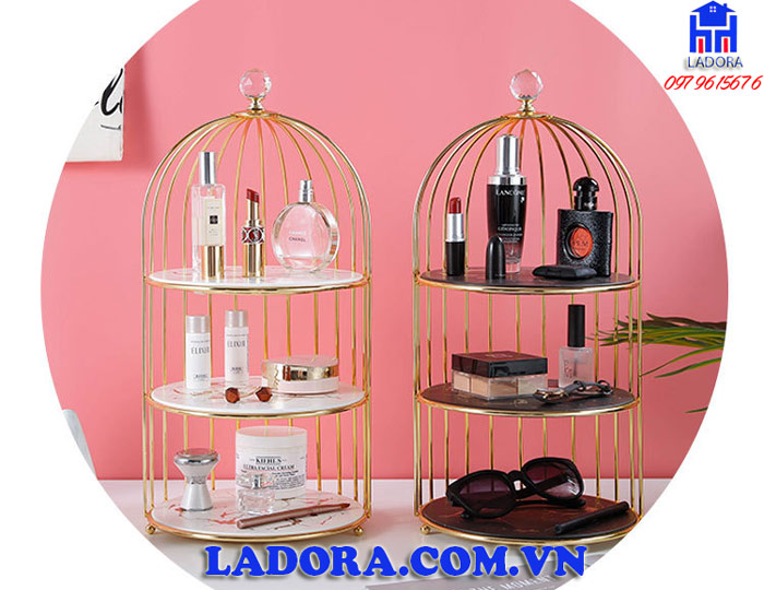 chiếc lồng chim trang trí trong phòng ngủ