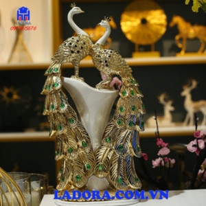 tượng đôi chim công trang trí xinh đẹp và sang trọng