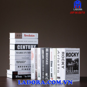 vỏ sách đẹp và thanh lịch