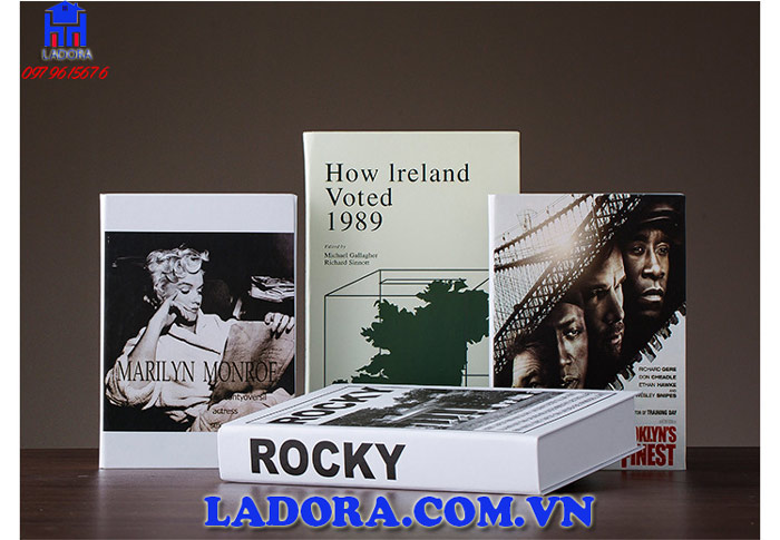 vỏ sách decor được mô phỏng như sách thật