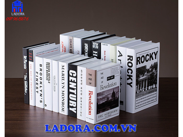kích thước bộ vỏ sách tại ladora shop