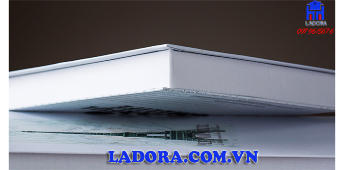 sản phẩm với chất liệu là bìa cứng