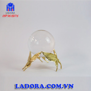 quả cầu thủy tinh đẹp và tinh tế