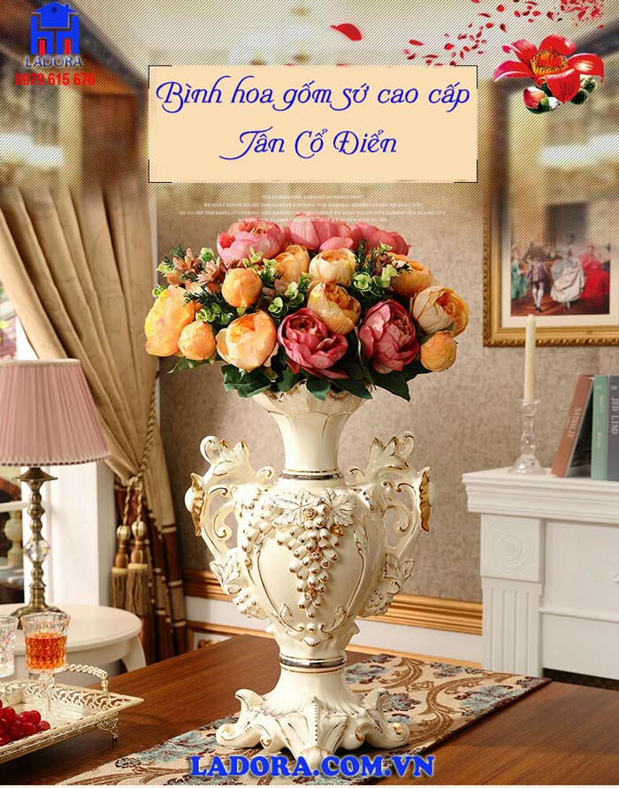 bình hoa đẹp để phòng khách theo phong cách tân cổ điển
