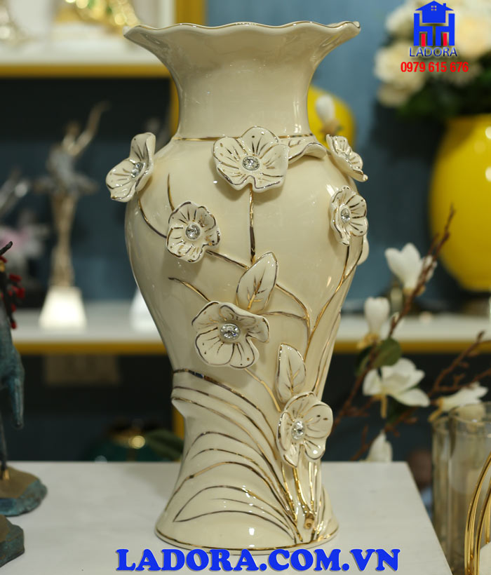 bình hoa trang trí tại ladora shop