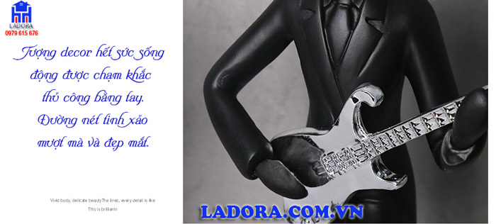 hình ảnh chi tiết sống động trên bức tượng âm nhạc