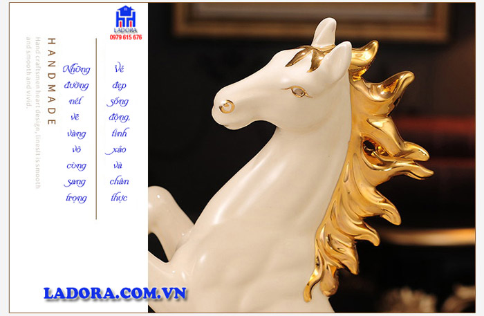 tượng ngựa được đúc nặn kỳ công tỷ mỉ