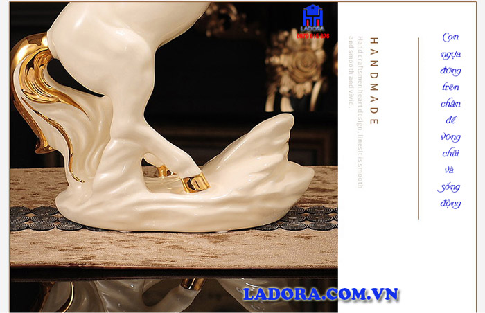 sự kỳ công, tinh tế và tỷ mỷ trên tượng mã đáo