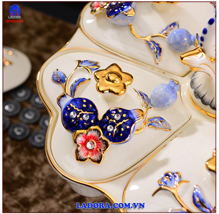 ý nghĩa của quả lựu trong phong thủy