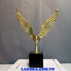 tượng cánh chim đại bàng trang trí