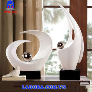 tượng nghệ thuật thuận buồm xuôi gió tại ladora shop