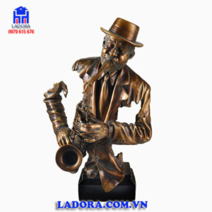 tượng người thổi kèn đẹp và độc đáo
