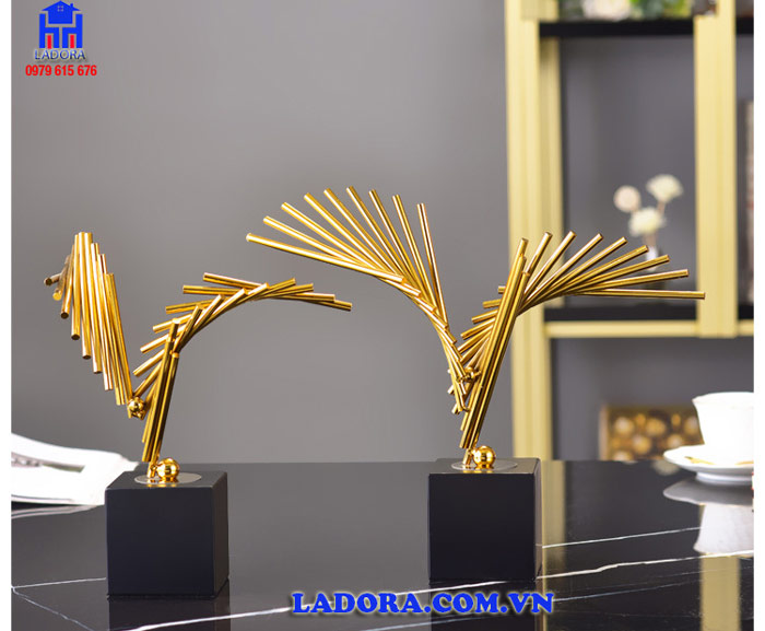 tượng được làm đồ trang trí trong phòng khách hay bàn làm việc