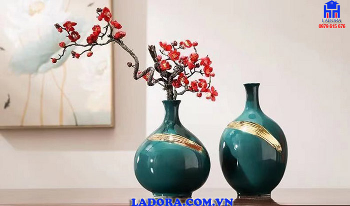 Bình gốm trang trí phòng khách đẹp và độc đáo
