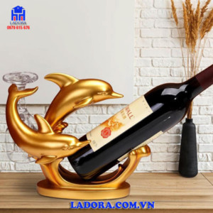 kệ rượu vang cá heo tại ladora shop