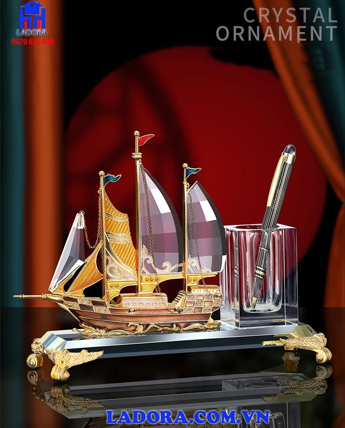 quà tặng sếp hộp bút để bàn