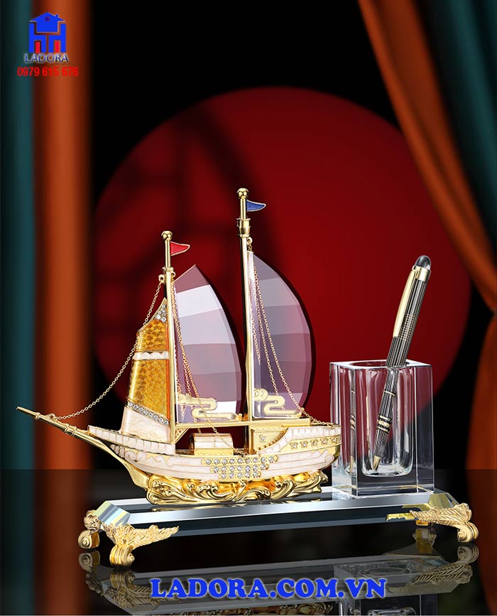 hộp bút để bàn mã A2 tại Ladora Shop