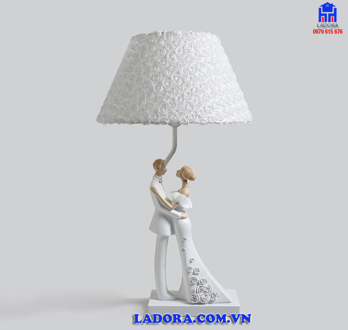 đèn ngủ làm quà tặng cưới ý nghĩa
