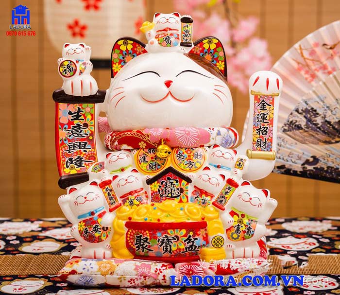 Mèo hóa giải các khí xấu đem lại bình an