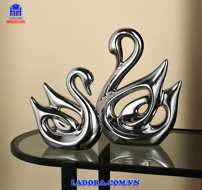 Tượng thiên nga biểu trưng cho tình yêu và hạnh phúc
