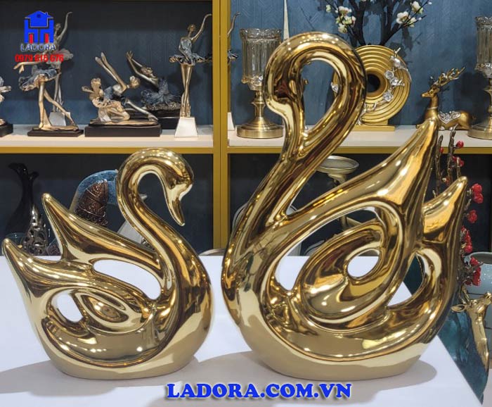 tượng thiên nga trang trí đẹp tại Ladora