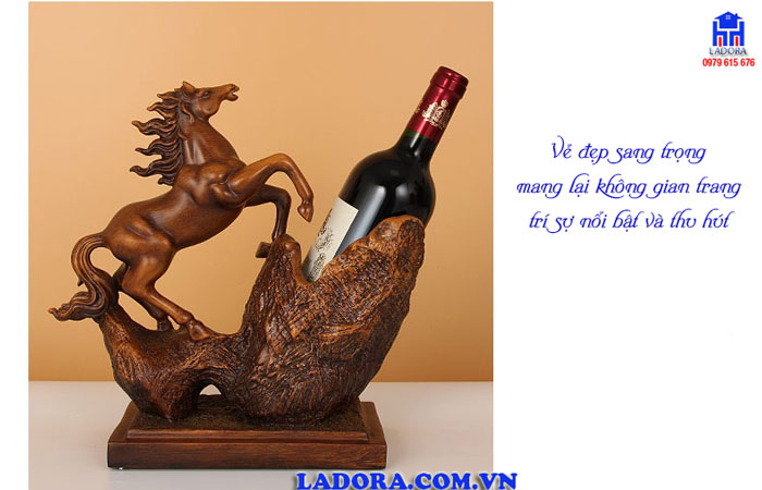 kệ ngựa mang lại vẻ đẹp sang trọng 