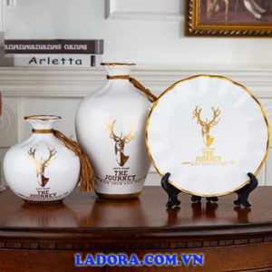 bình gốm trang trí phòng khách đẹp và thanh lịch