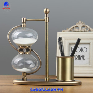 khay đựng bút để bàn đẹp và độc đáo