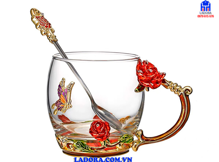 Vẻ đẹp tinh xảo trên từng chi tiết