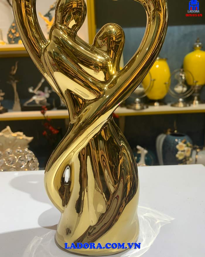tượng decor cặp đôi tình yêu