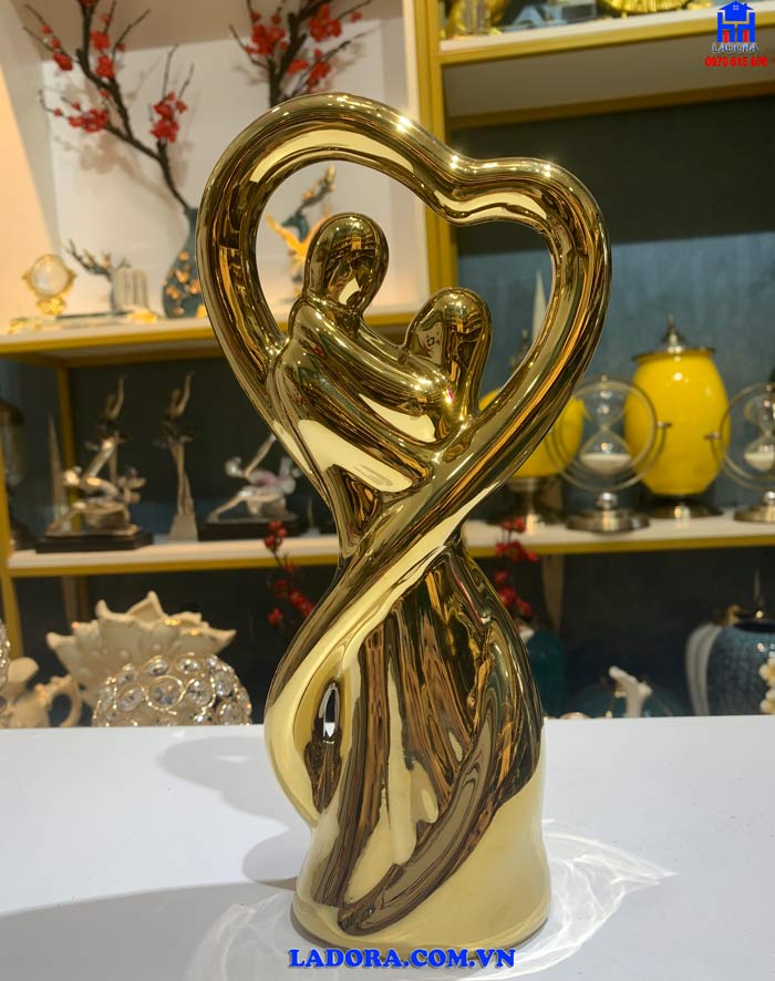 Tượng trang trí đẹp và tinh tế