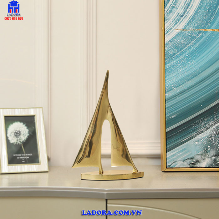 khát vọng vươn ra biển lớn với decor trang trí