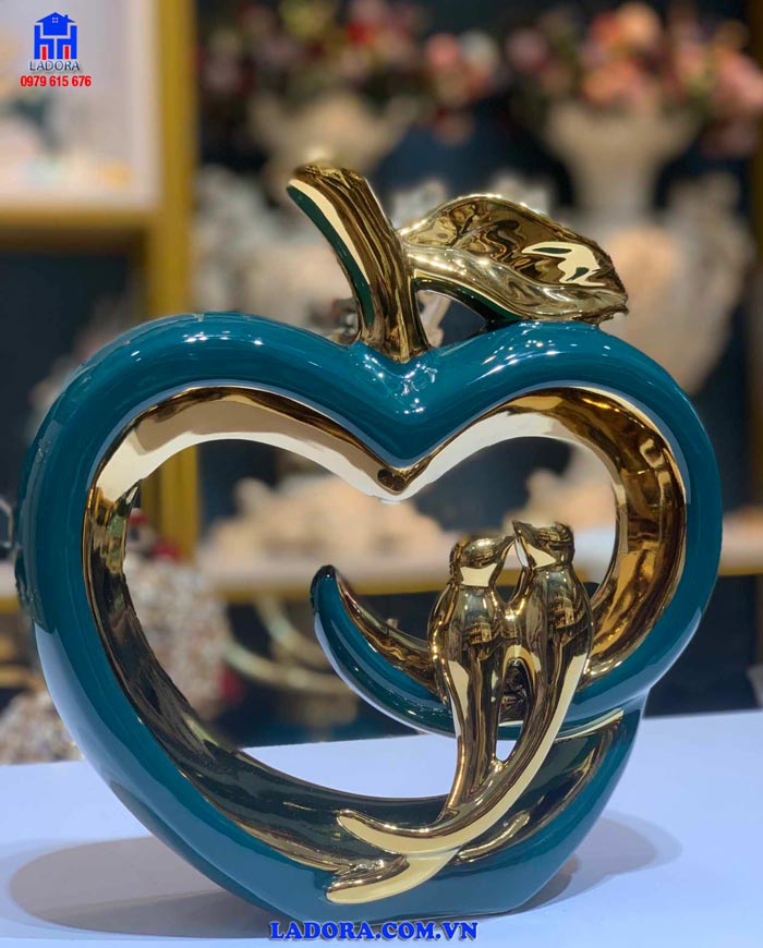 Quả táo decor biểu trưng cho một mái nhà hạnh phúc