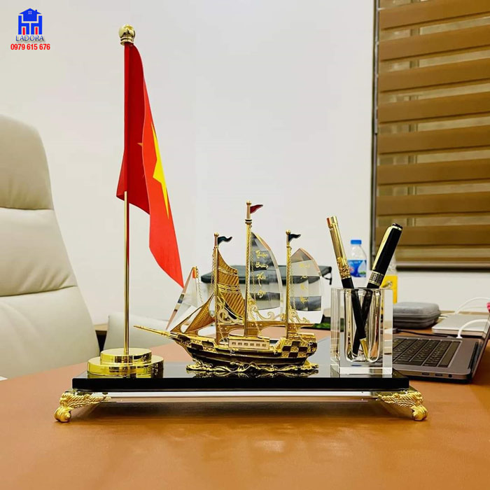 hộp bút doanh nhân đẹp và ý nghĩa