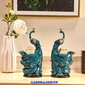tượng decor đôi chim công phú quý tại ladora