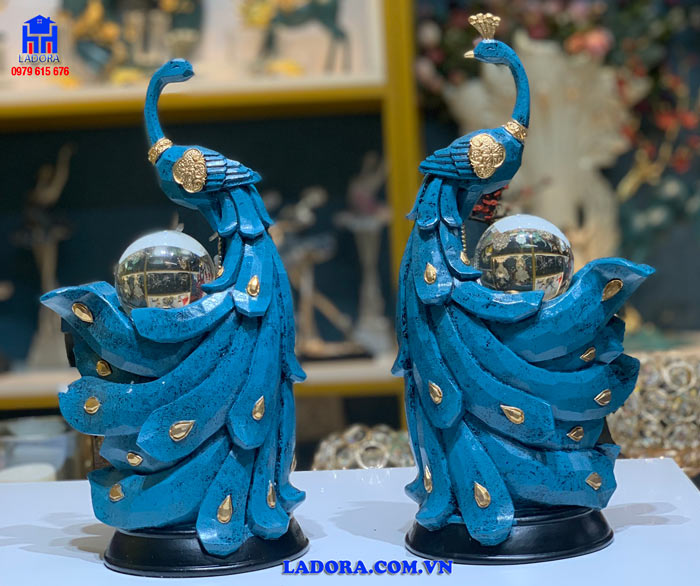 chim công là biểu tượng của phượng hoàng