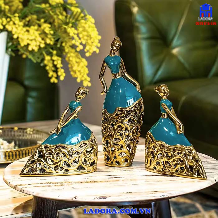 tượng trang trí cô gái