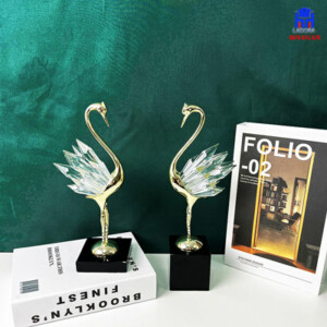 tượng đôi thiên nga bằng đồng tại ladora shop