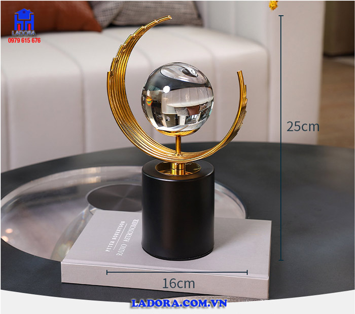 Kích thước quả cầu thủy tinh tại Ladora Shop