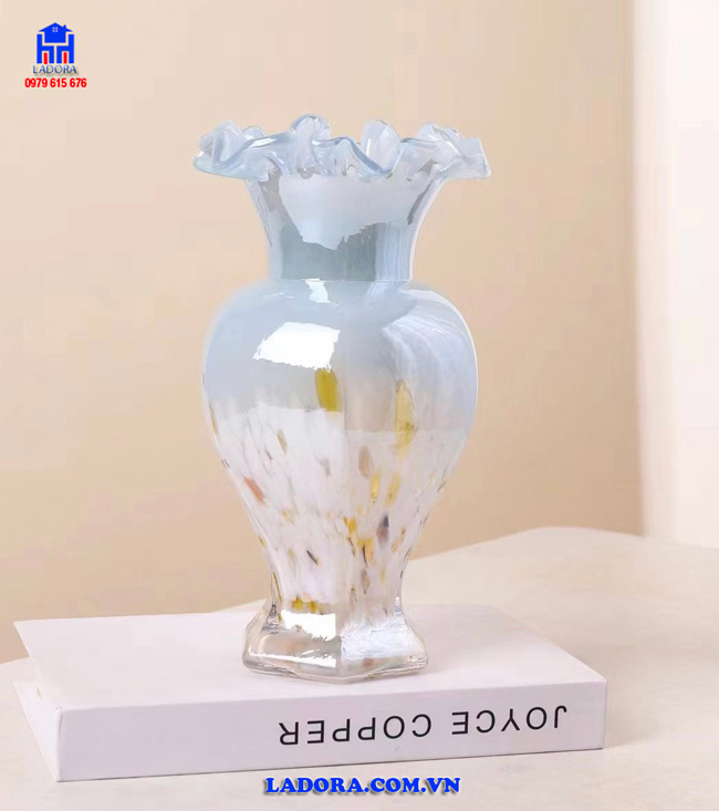 Quà tặng lọ hoa đẹp